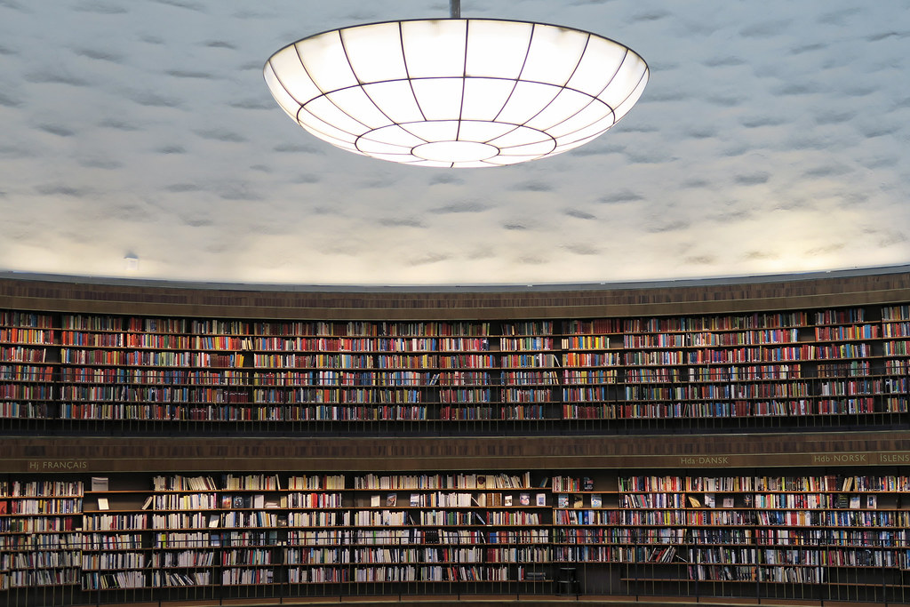 Stockholm 2016_Library innen