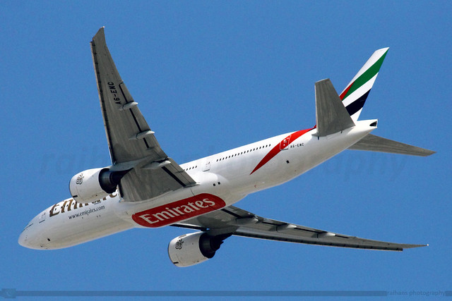 Emirates - Boeing 777-21HLR - A6-EWC