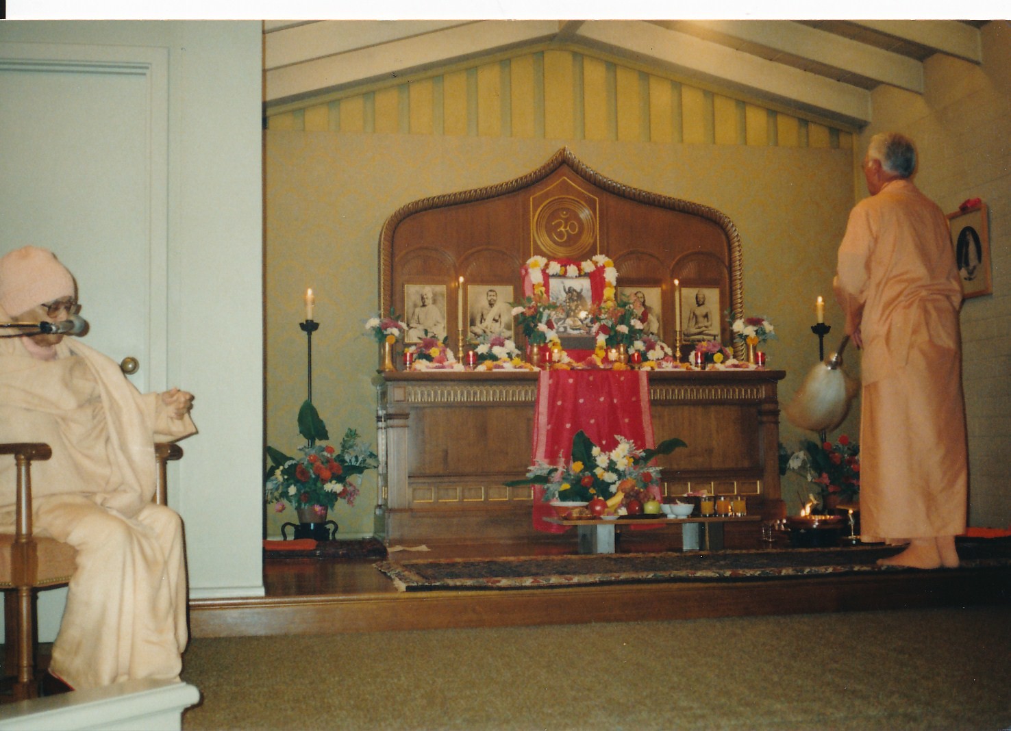 Sacramento Swami Shraddhananda Swami Ganeshananda Kali Puja