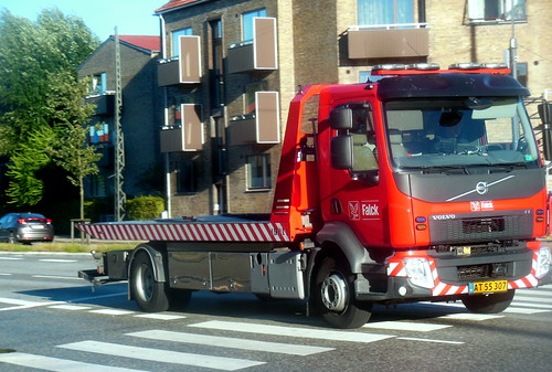 Autofocus barely just in time! FALCK Volvo FL AT55307 | by SMS88aec