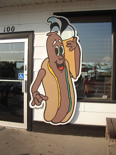 Hey! A Cartoon Hot Dog! | by Kid Continuity