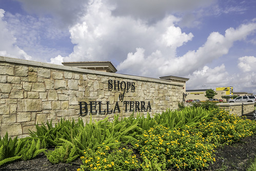 2015 bellaterra jll katy mabrycampbell texas architecturephotography building buildingexterior business client colorimage commercialphotography exterior fineartphotography image logo outside photo photograph photographer photography powercenter property pylon realestate retail retailcenter shoppingcenter sign storefrontsign f80 may may232015 20150523h6a6254 24mm ¹⁄₄₀₀sec 100 tse24mmf35lii commercialproperty commercialrealestate commercial