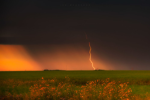 canada field ianmcgregor nikon photography prairie ianmcgregorphotographycom lightening rain storm