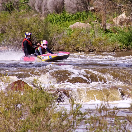 australia avondescent powerboats river rapids foam nikkor18140 whitewater action rock square 166 race water
