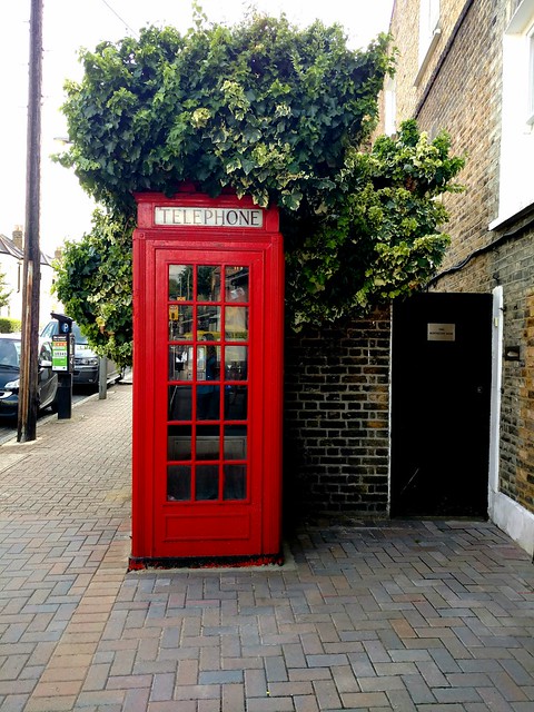 A RED TELEPHONE BOX - FREE FOR COMMERCIAL USE - FFCU -FREEFCU
