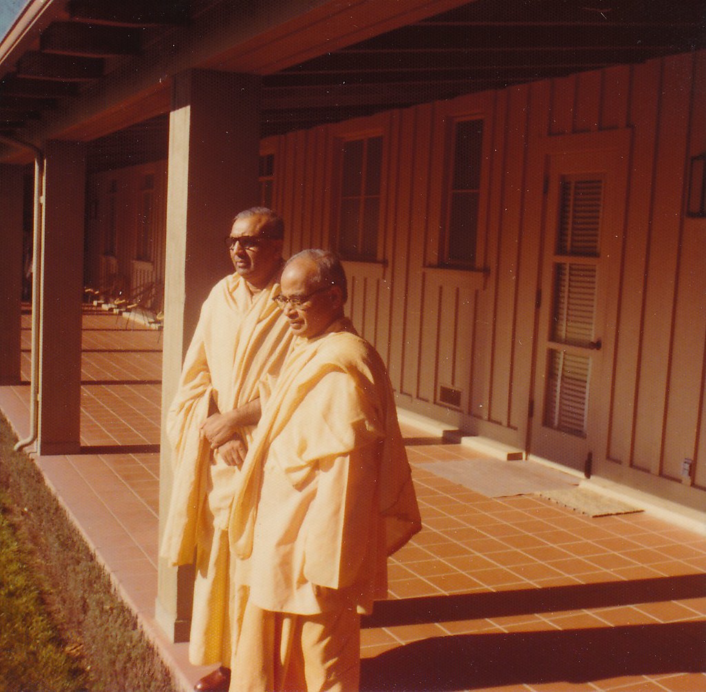 Swami Bhasyananda And Swami Shraddhananda