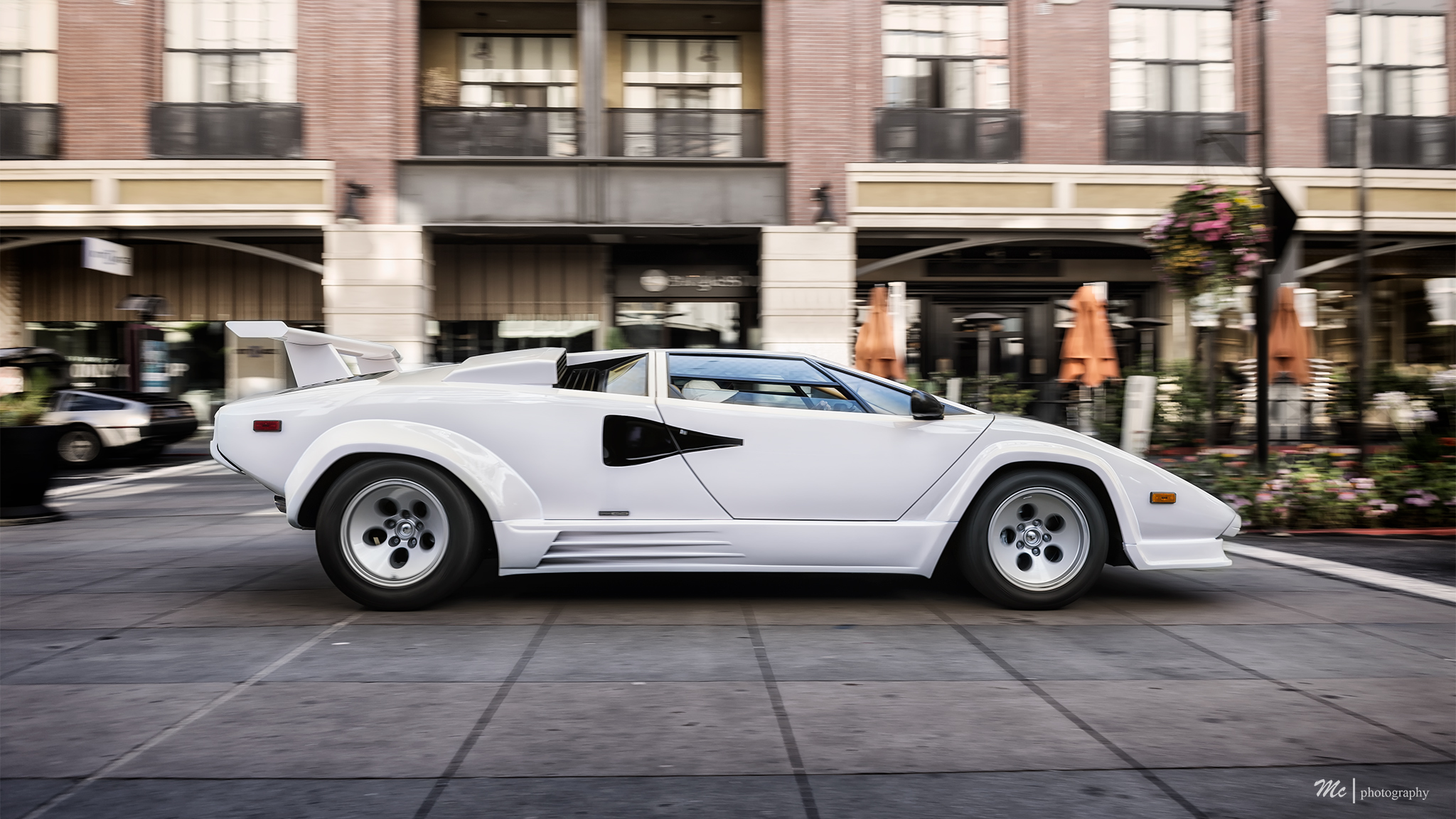 lamborghini countach