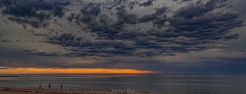 beach clouds joggers orance semaphore sky sunset water adelaide southaustralia australia