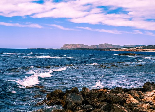 rocks kreta greece crete griechenland seashore surge mediterraneansea felsen chania brandung mittelmeer