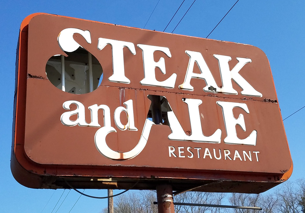 Steak & Ale Sign; Middletown, NJ