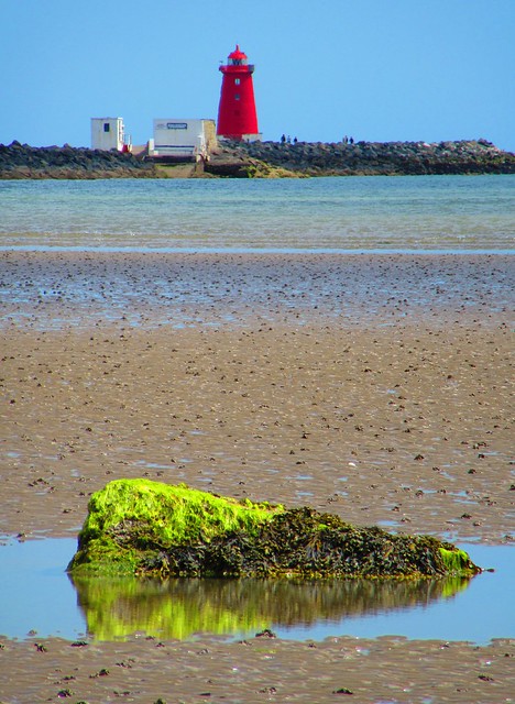 Poolbeg Red LightHouse - Green Rock 07-06-2015
