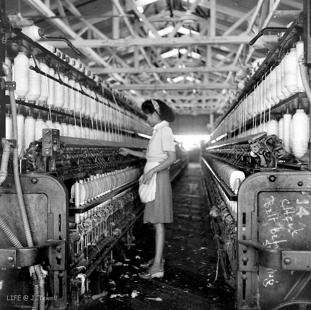 Textile mill, Manila, Philippines, 1940s (3)