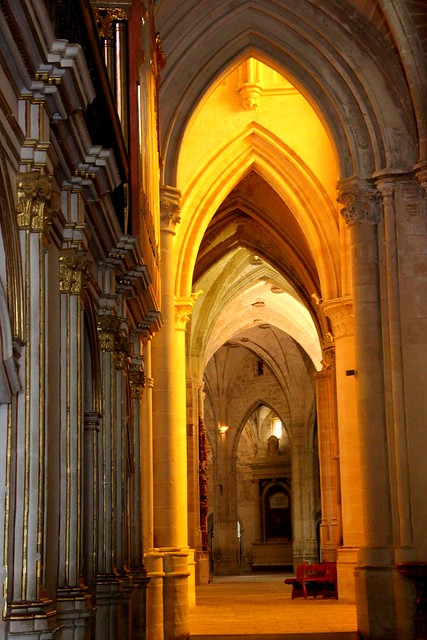 Inside Cuenca cathedral
