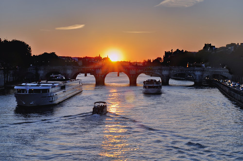 bridge sunset paris france water europe silhouettes eu getty gettyimages seineriver sizun sizuneye