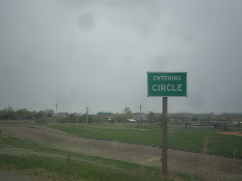 sign circle montana welcomesign citylimit biggreensign mt200
