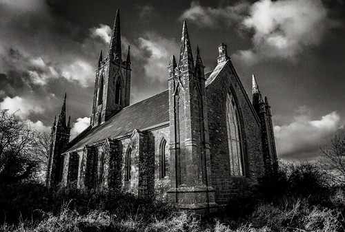 landscape disused empty sky ©2c © abandoned 2cimage kildare church ©lowresolutionpreview bw building tree canon decay 5dmk2 europe digitallywatermarked 72dpipreview best decayed 2cireland digital ireland hugh dempsey