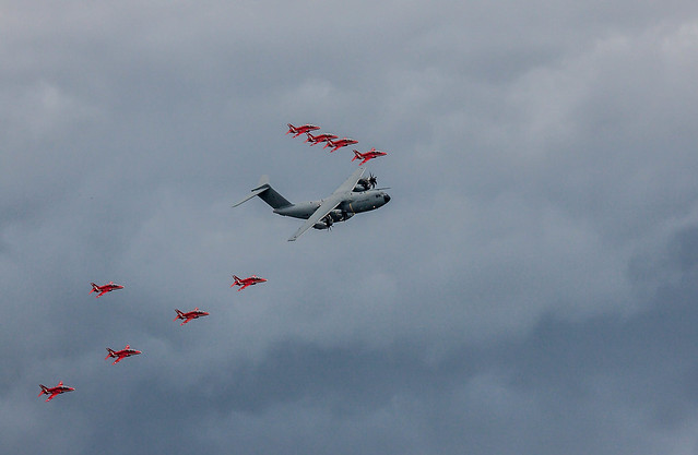 Red Arrows & A400M Transporter.