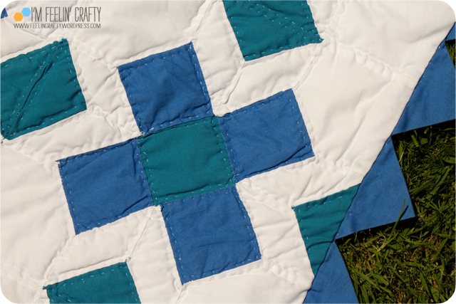 Quilts-BlueGrnCrossEdge-ImFeelinCrafty