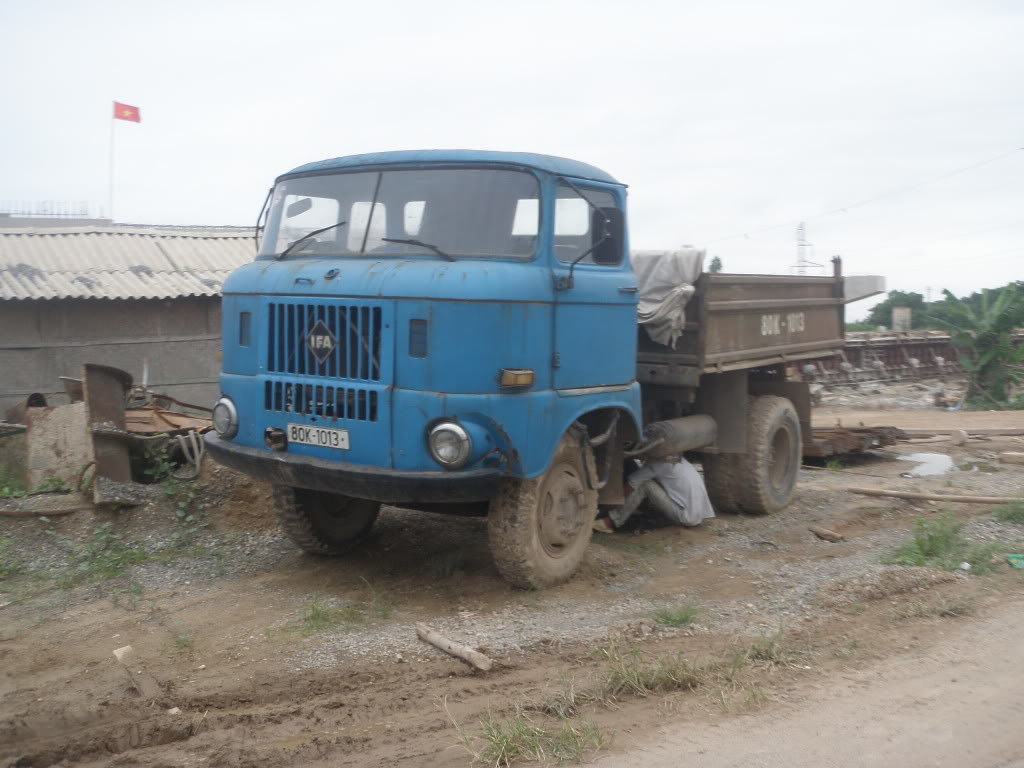 Cùng nhìn lại các mẫu ô tô trong miền ký ức Việt Nam những năm 1980  Blog  Xe Hơi Carmudi