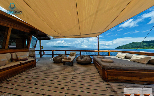 Damai II - Sundeck