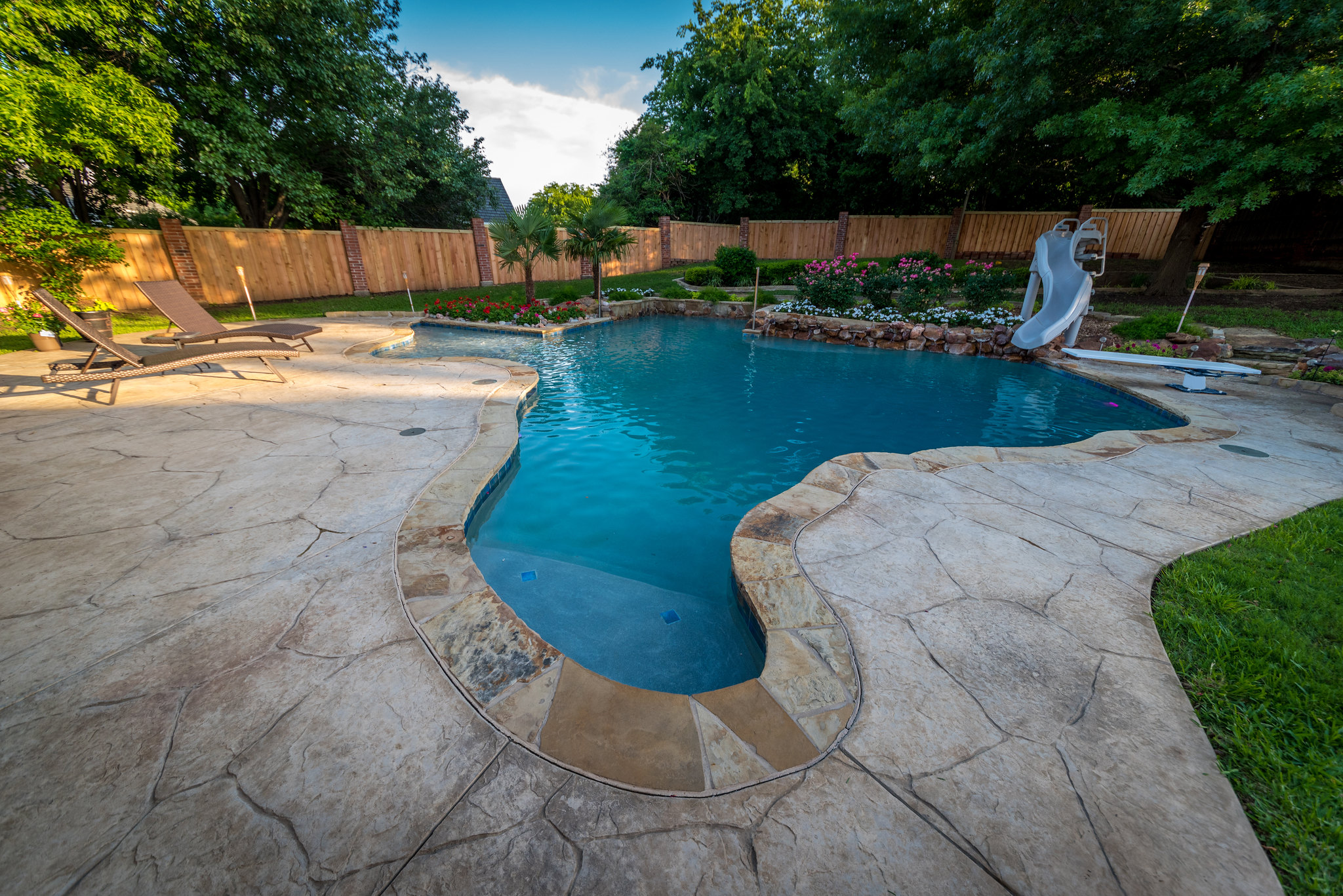 Allison Pools - Freeform Swimming Pool (Texas Pool)