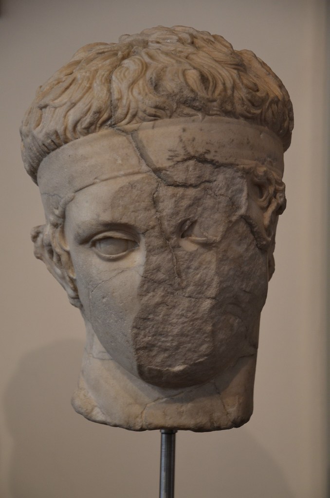 Marble head of a athlete (diadoumenos), Late Hellenistic copy of a Greek original of the 2nd half of the 5th century BC, from Terracina, Museo di Scultura Antica Giovanni Barracco, Rome