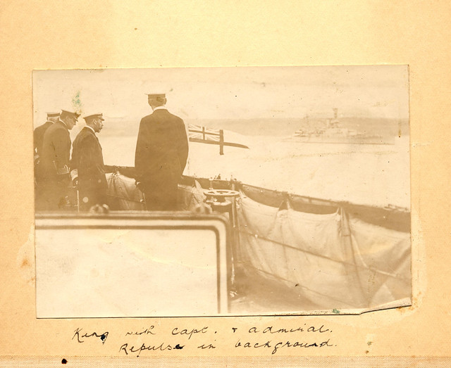 George V with Captain and Admiral on HMS Courageous