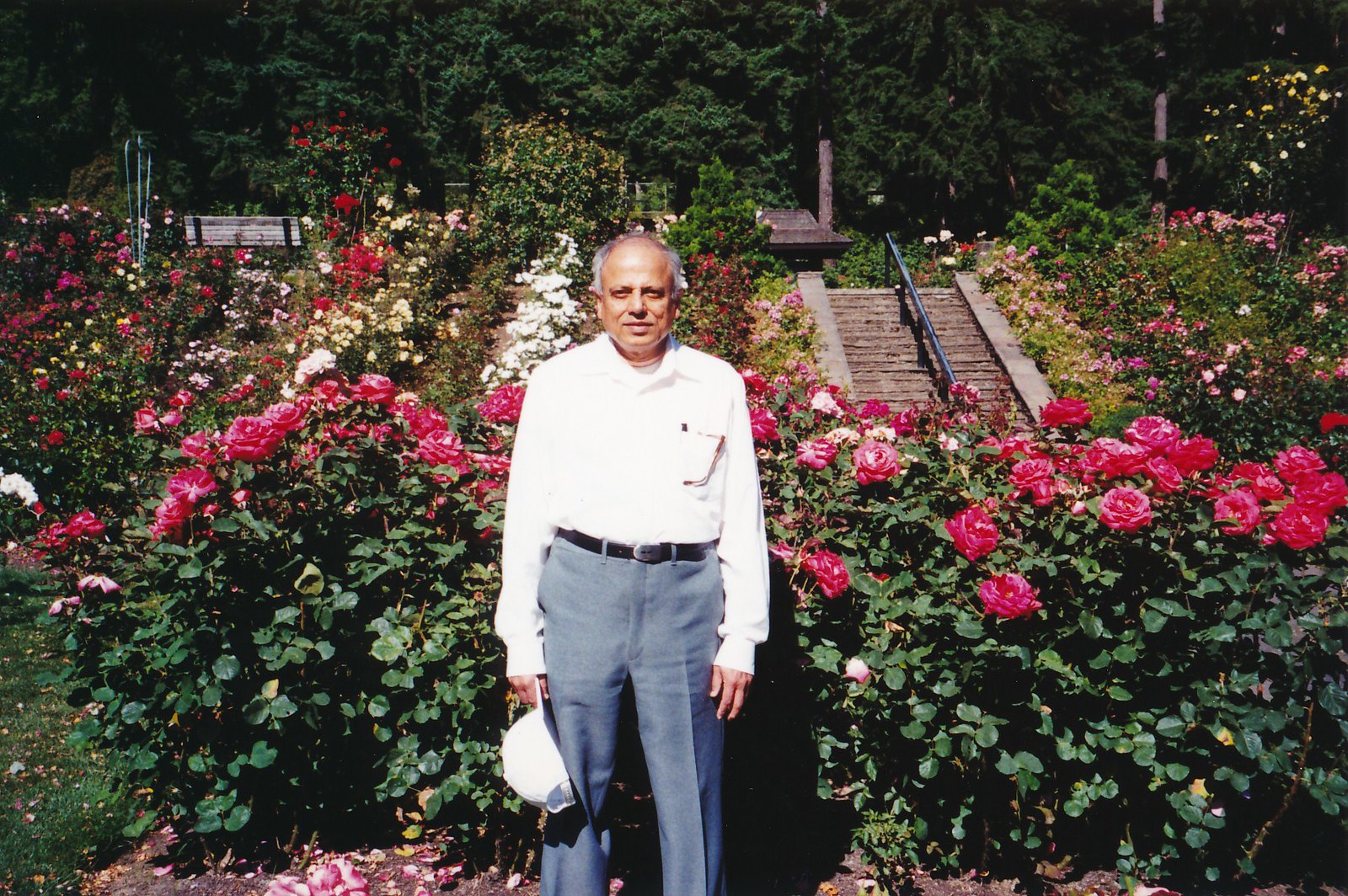 Rose Garden Portland Swami Prapannananda1