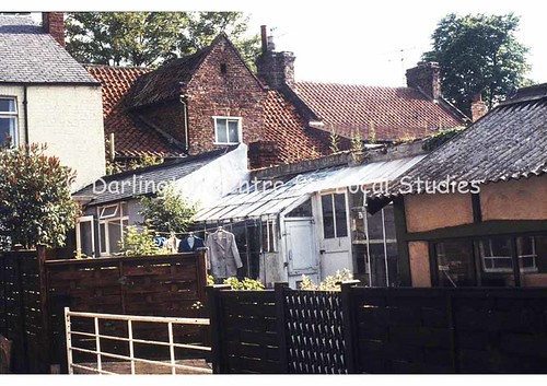 Cockerton Backs of houses on Cockerton Green near Methodist Church, … | Flickr