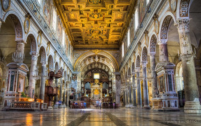 Santa Maria in Aracoeli - interior - Roma