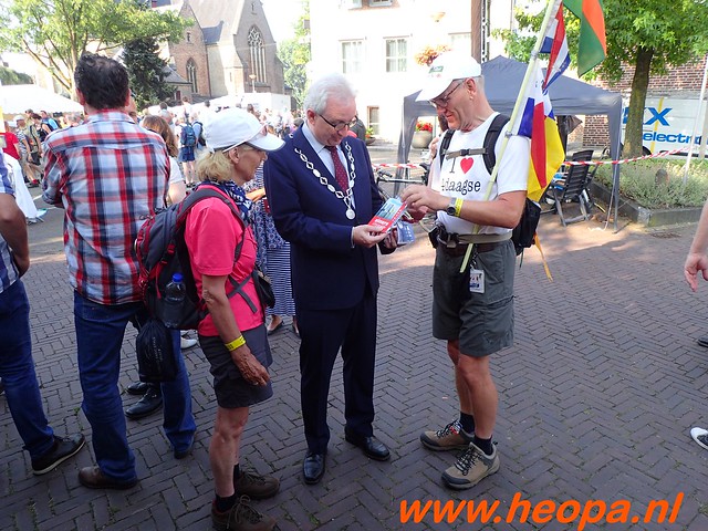 2016-07-21   3e  dag Nijmegen   40 Km  (41)
