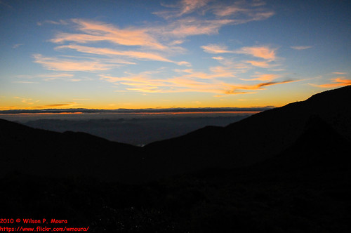 2010 - Trilha ao Pico da Bandeira, Alto Caparaó e Natividade, Inverno by Wilson Moura, Copyright ©.All the images are inclosed on international copyright laws.All rights reservedsubmarino