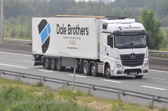 MB Actros MP4 Bigspace. Dale Brothers (GB)