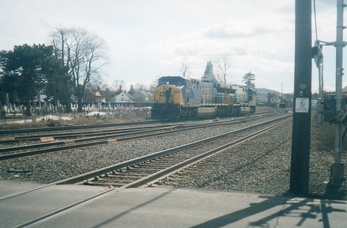 CSX CW60AC #640 | 640 and sister about to cross Flatbush Ave… | Flickr