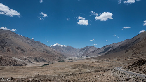 durbuk highway ladakh mountains
