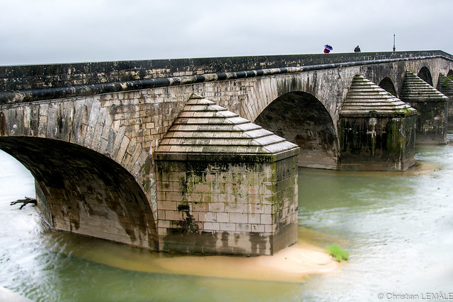 Pont sur la Loire (Gien - France)