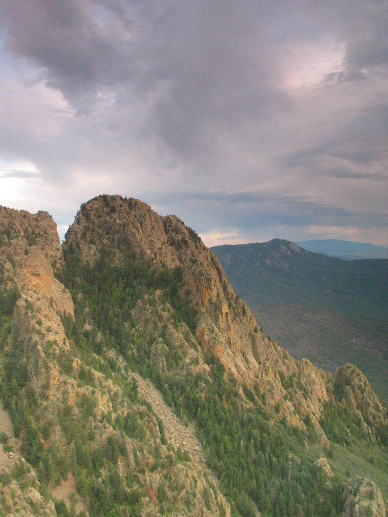 Domingo Baca Canyon, Lower