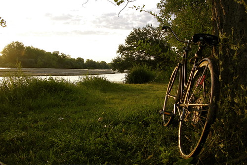 morning vacation bike sunrise river early nebraska north bank moms schwinn riverbank platte northplatte northplatteriver