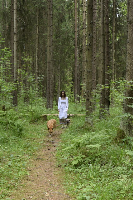 A walk in the Gatchina forest. In the photo: Daria Merkulova