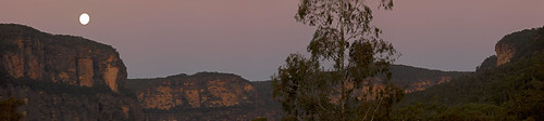 glendavis moon panorama dusk landscape cliffs sandstone newsouthwales australia bluemountains wollemi evening nature nationalpark