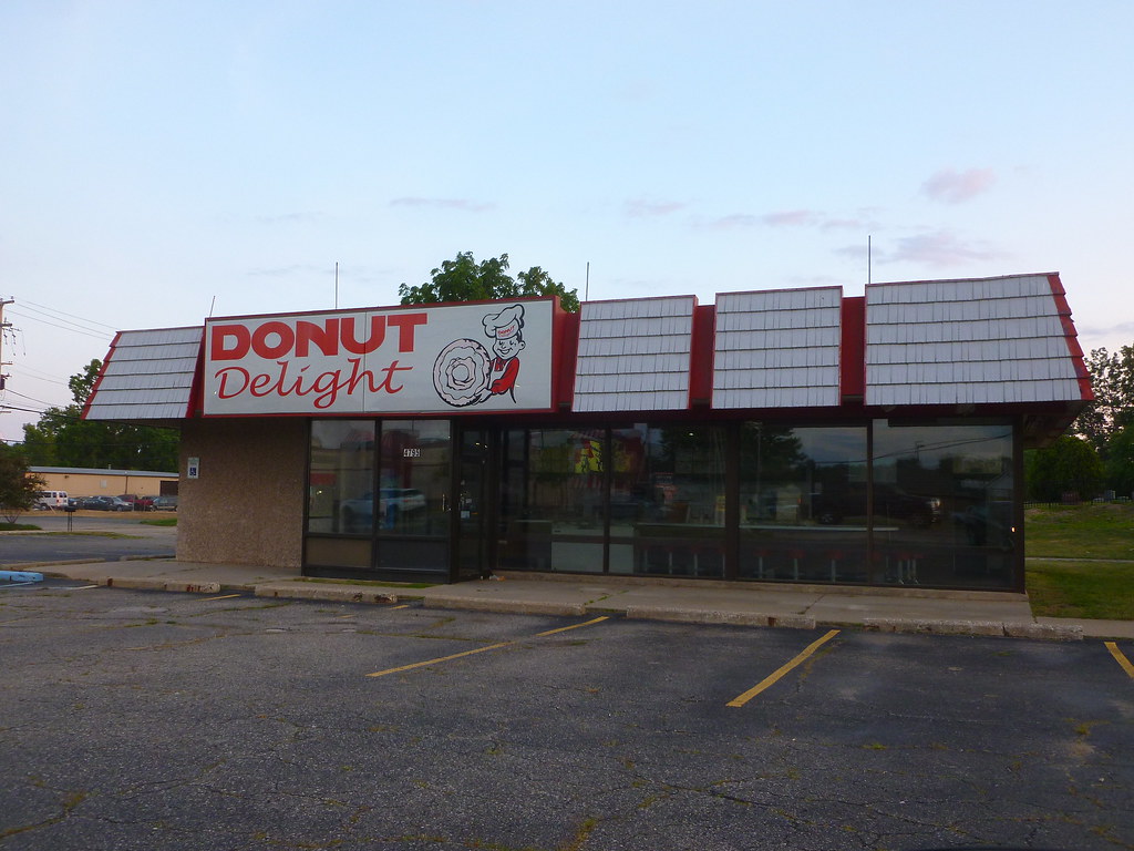 former Donut Delight, Waterford Twp, MI | 4795 Dixie Highway… | Flickr