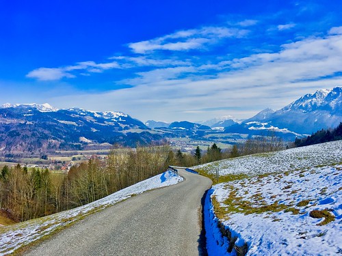 winter landscape scenery panorama alps mountains fields road street sky clouds blue white view bavaria bayern germany deutschland europe europa iphone
