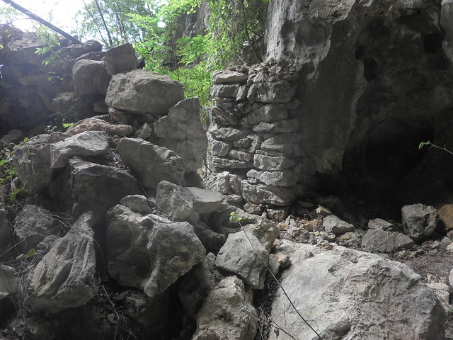 Guizhou China cave 平塘大洞