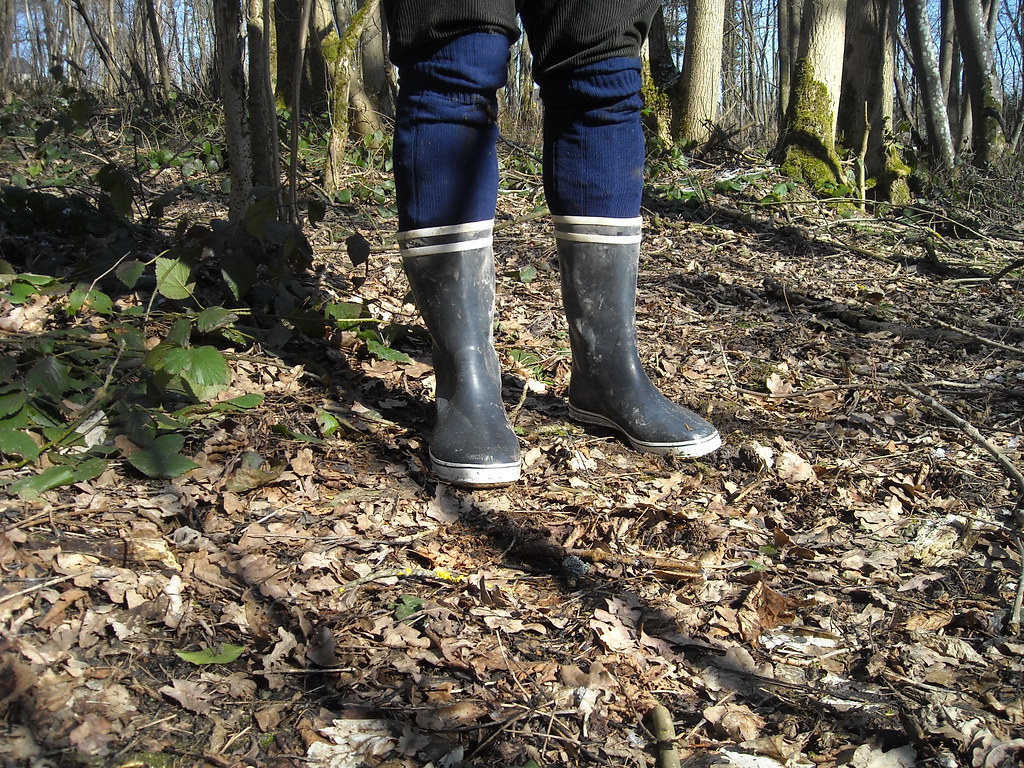 136 - AIGLE Wellworn Wellies filled with mud ( Rubberboots… | Flickr