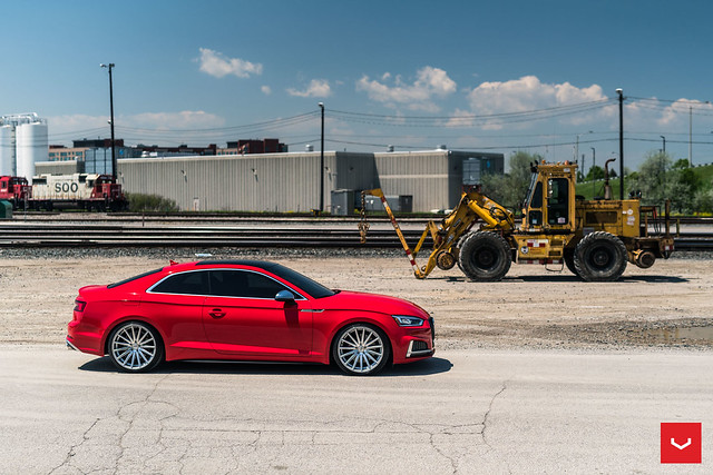Audi S5 on Hybrid Forged VFS-2