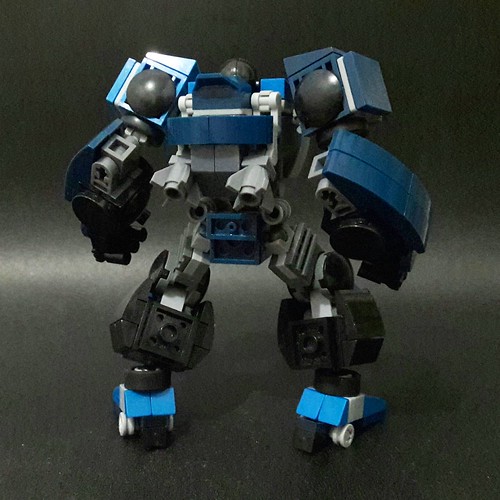 Lego mech MOC "Brawler" | by My Own Robots