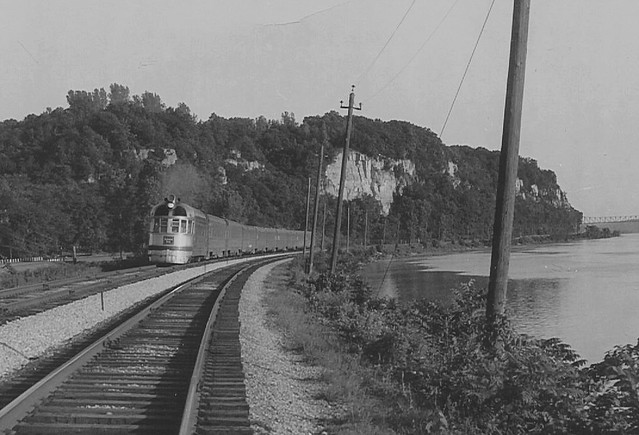 One of the first Burlington Zephyr running along the Missippippi River banks.Well on it way to St. Paul Min.