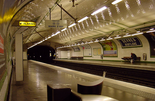 paris-metro-babylone