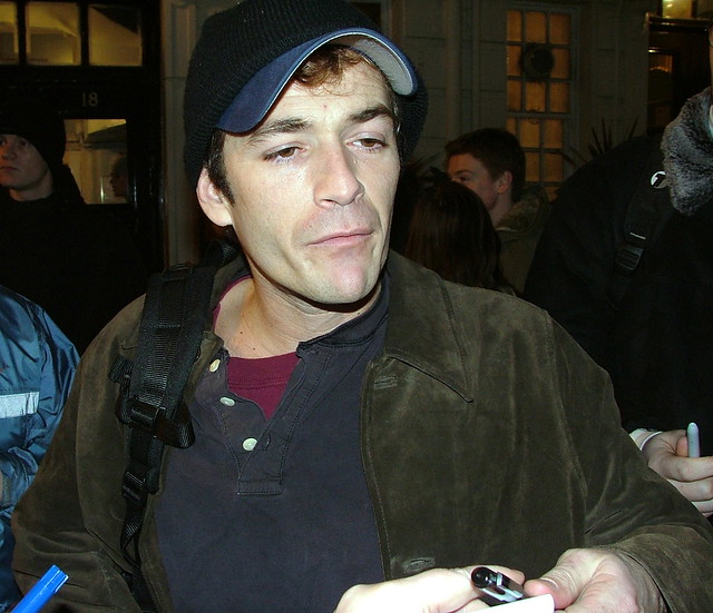 Stage Door after When Harry Met Sally - Luke Perry - London, England - February 14th 2004