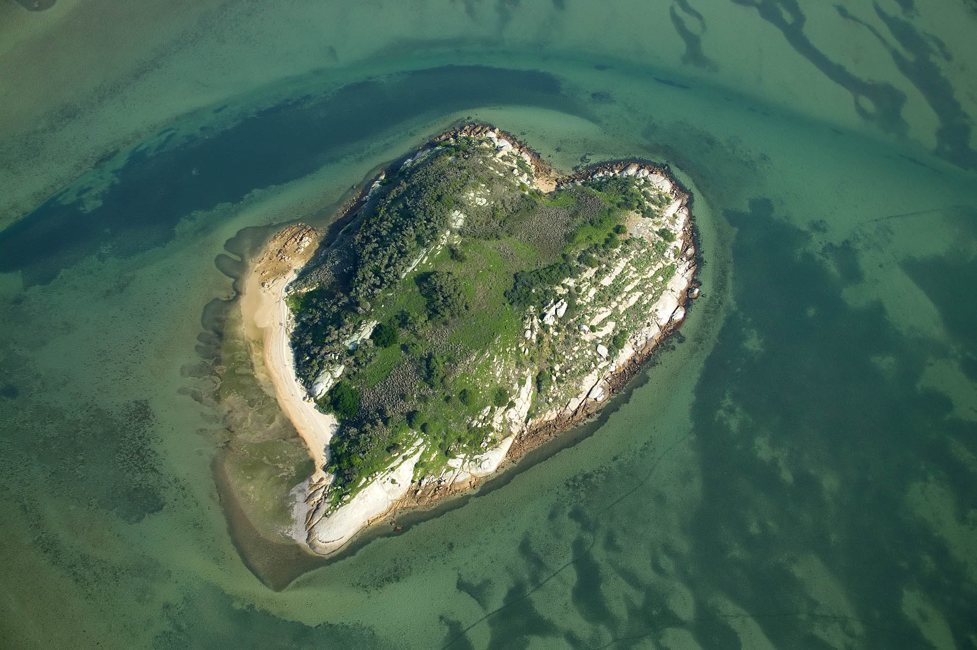 Остров с сердечком